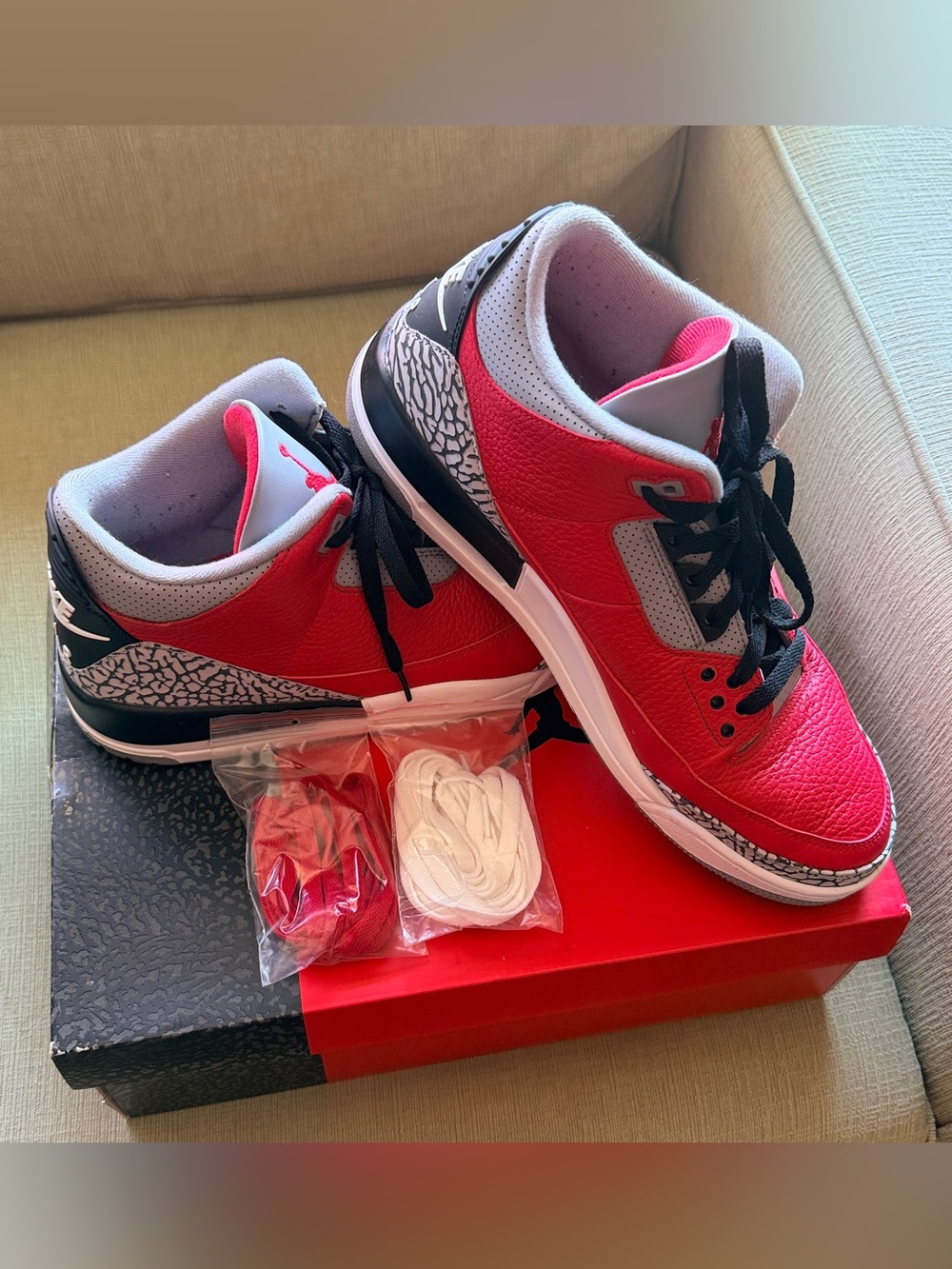 Air Jordan 3 Retro SE 'Unite' Size 13